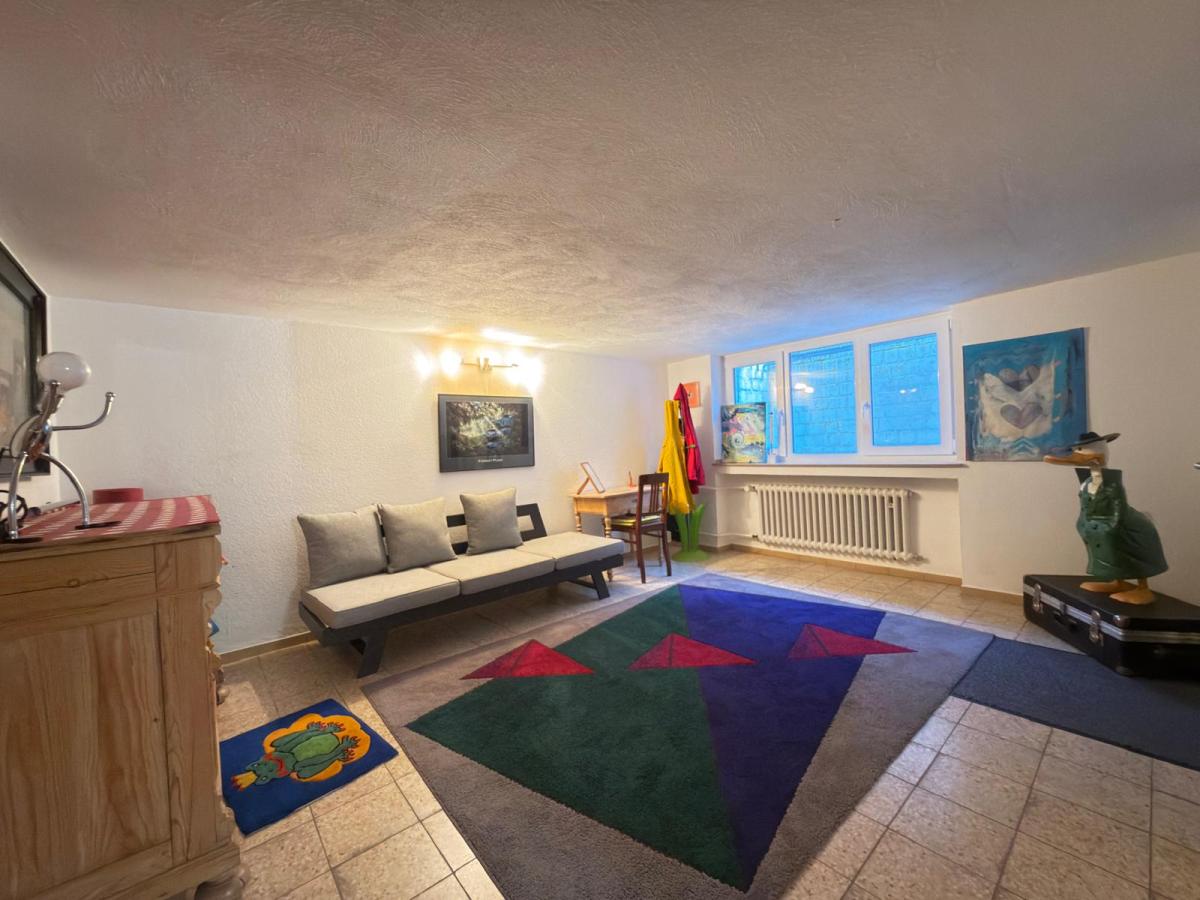 ausgebauter Keller - Büro - Gästezimmer