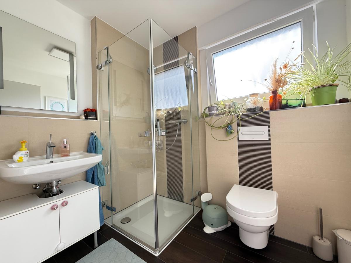 Gäste WC mit Dusche